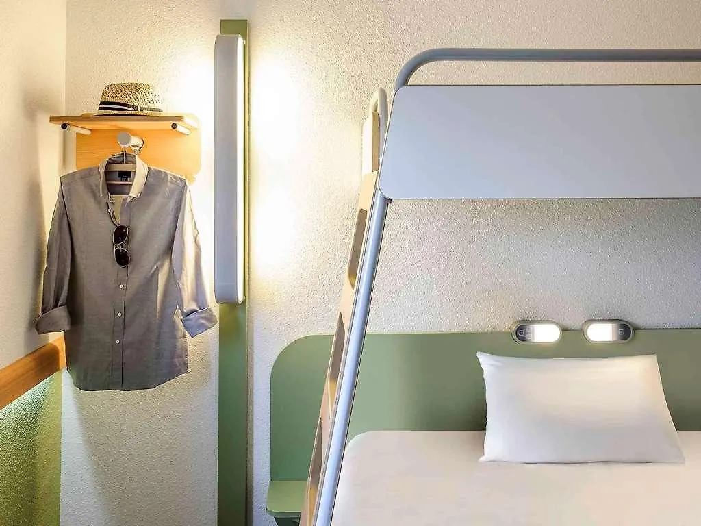 Ibis Budget Orly Tram 7